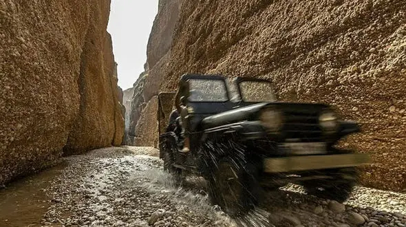 کارزار نه به ورود خودرو در دره توبیرون / مرگ ماهیان و آلودگی آب، زیر چرخ ماشین های آفرود