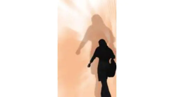 مریم با مرد غریبه ای به سراغم آمد و.../ کاش نزد پدر نامهربانم می ماندم!