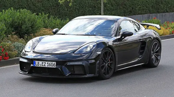 عکس پورشه کی‌من 718 GT4 / این خودرو به زودی به بازار می آید