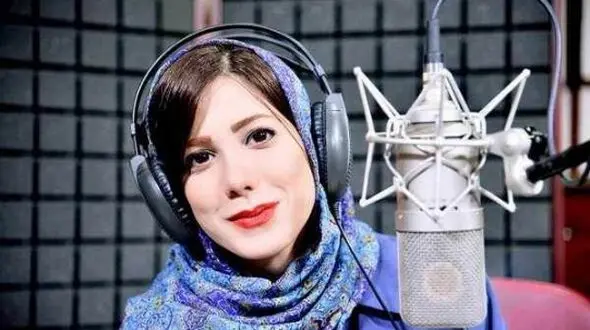 فیلم/  مارِ بر گنج زده چنبره را می‌بینی؟/ گرگِ در حالِ دریدن بره را می‌بینی؟ /شعری روح‌نواز از ساناز رئوف با صدای دلنشین باران نیکراه
