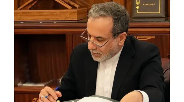 عراقچی: فرانسه هیچ صلاحیتی برای ارشاد ایران ندارد