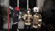 عملیات آتش نشانان برای مهار حریق یک آزمایشگاه در مشهد