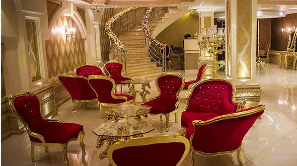 اخذ هزینه های گزاف در تالارهای پذیرایی 