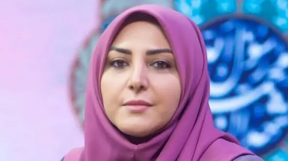 فیلم/ اعتراض و انتقاد تند المیرا شریفی مقدم از ترافیک سنگین جاده شمال!/ چرا باید این‌همه بنزین مصرف‌شه این‌همه هزینه رو دست یه خانواده بمونه!