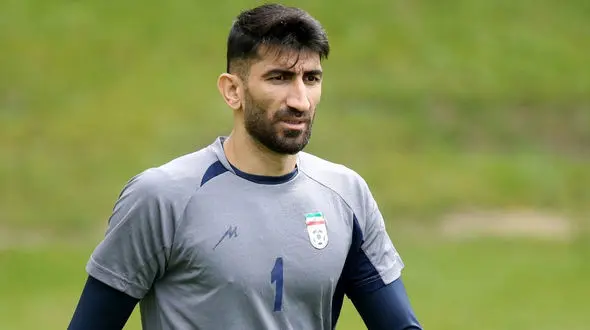 مورد عجیب و باورنکردنی در اردوگاه سرخ ها/ پرسپولیس یا جای بیرانوند است یا درویش!