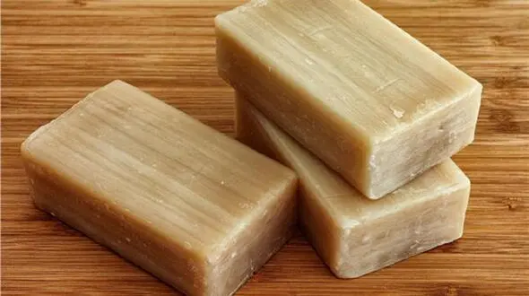 کاهش مشکلات پوستی با صابون گوگردی