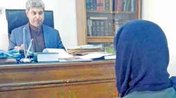 ریحانه مچ شوهرش را با همسایه در انباری خانه گرفت