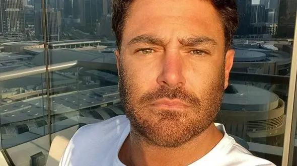 عکس کامنت ثروتمندترین خانم بازیگر جهان برای گلزار !