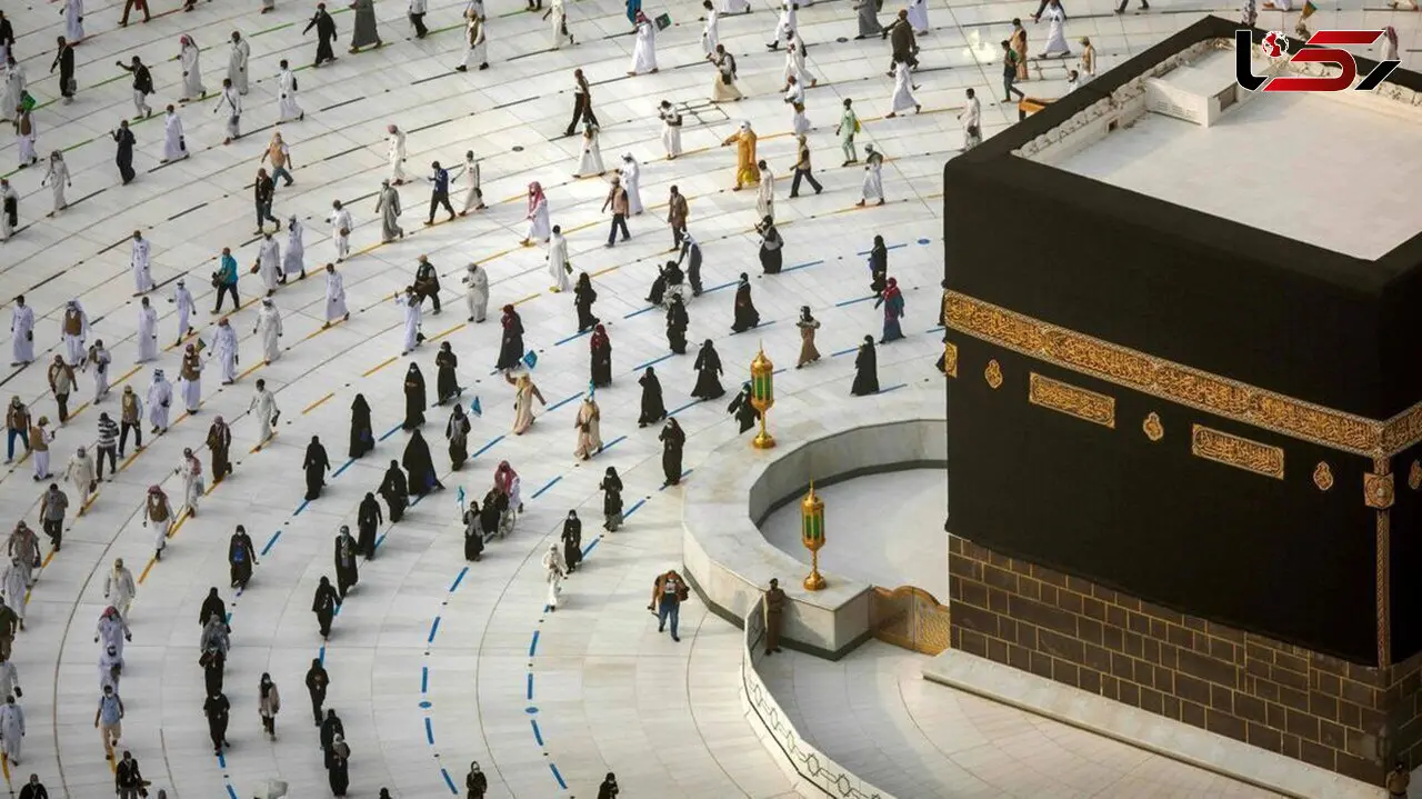 ۳ زائر بیمار در اولین پرواز حجاج به ایران بازگردانده شدند