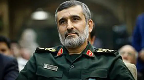 
مراسم تشییع پیکر پدر سردار حاجی زاده برگزار شد
