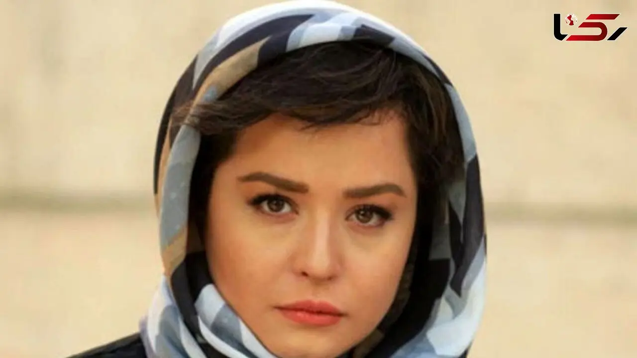 فیلم / عشوه و برخورد زننده و نامناسب مهراوه شریفی‌نیا با یک پسر نوجوان که پدرش