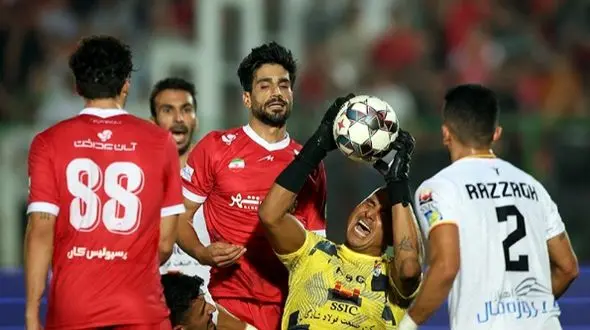 پرسپولیس به دنبال گزینه‌های جدید در خط حمله