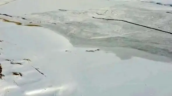 فیلم مناظر زمستانی و یخ زده زاینده رود