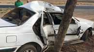 فیلم برخورد مرگبار خودرو سواری با درخت / 2 مصدوم بد حال به بیمارستان منتقل شدند