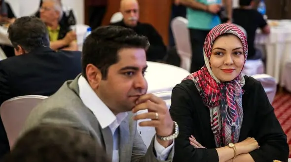 آزاده نامداری چرا اندوهگین است / در تابستان چه اتفاقی افتاد  + عکس 