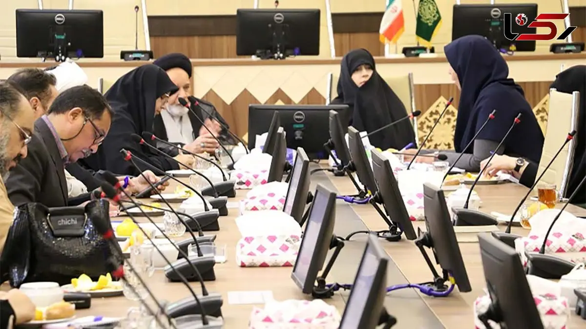  برنامه‌های هفته زن با محوریت خدمت، سلامت و سبک زندگی اسلامی/ ضرورت معرفی بانوان شاخص و الگوهای بومی در استان‌ها