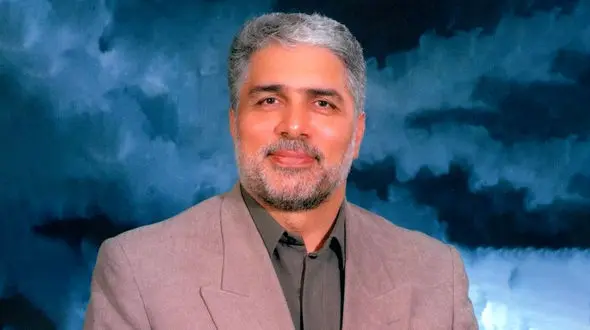 حضور جمعیت انبوه در مراسم بزرگداشت قاسم افشار 