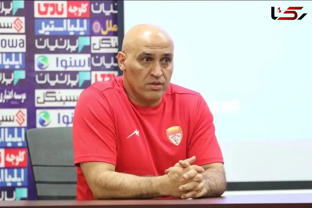 شعار هواداران فولاد علیه منصوریان+فیلم