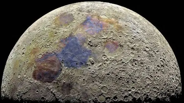 عکس‌ های واقعی و بدون هوش مصنوعی از سطح ماه