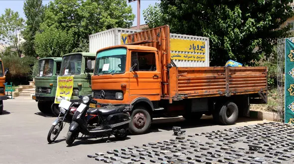 مرد تهرانی کامیون غیب می کرد / هزاران کامیپوتر سرقتی ماشین داخل کامیون های غیب شده بود! + فیلم گفتگو