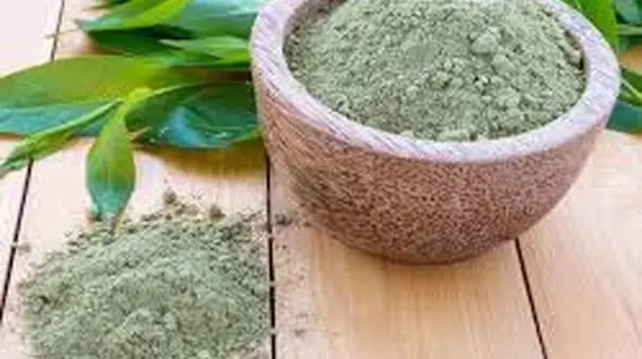 حنا در جلوگیری از ریزش مو تاثیری ندارد