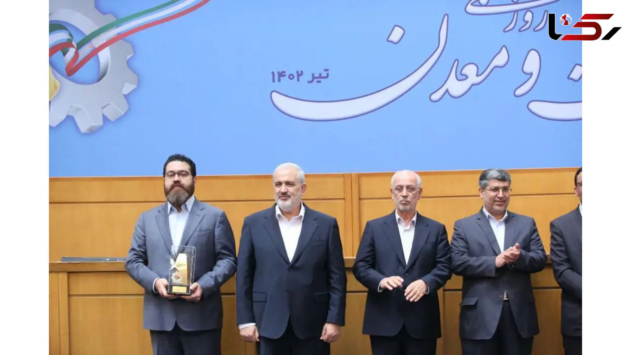 هافمن، عنوان واحد برتر پلیمری در سطح ملی را کسب کرد