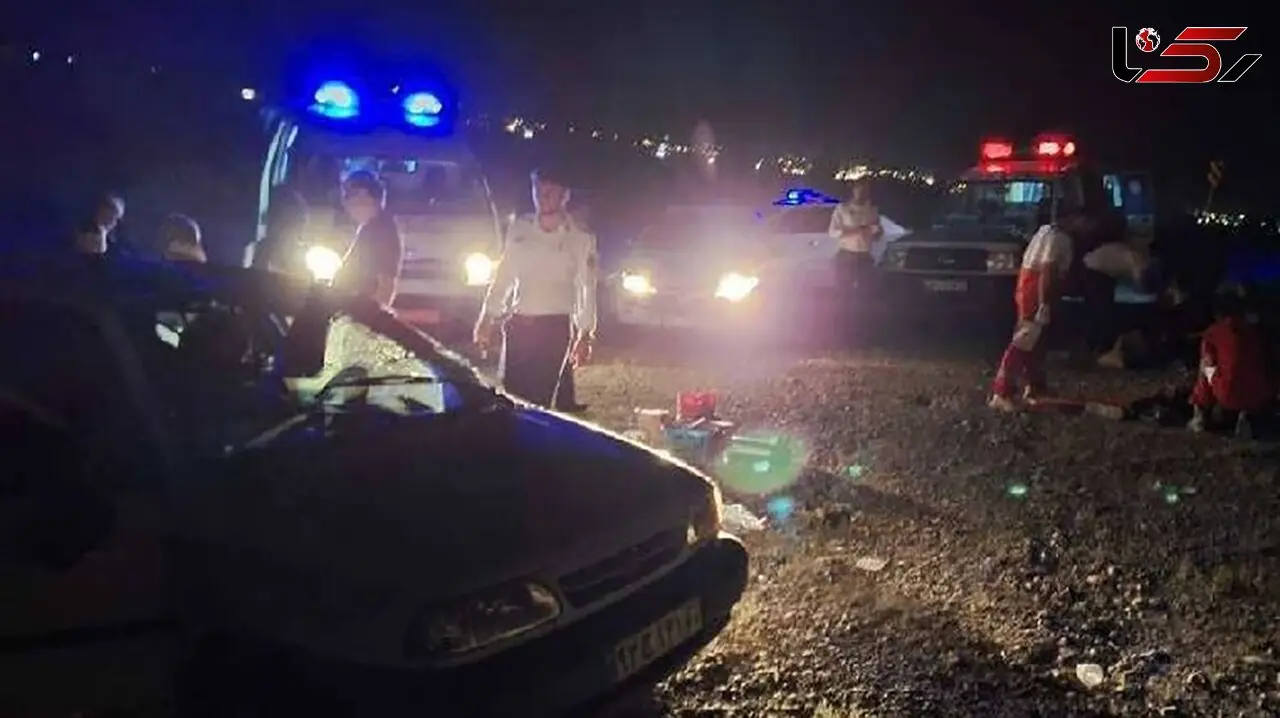 حادثه رانندگی در محور هرسین - نورآباد / 2 خودرو در هم پیچیدند