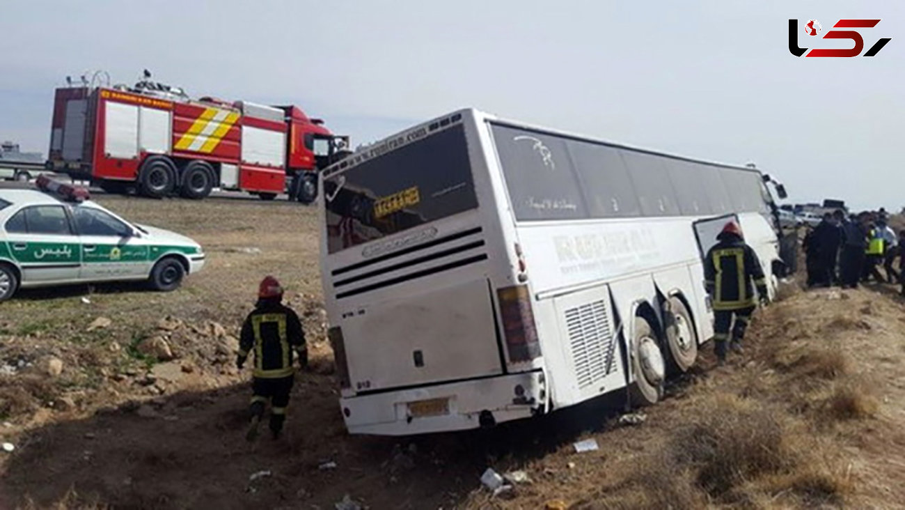 تصادف وحشتناک اتوبوس زائران پاکستانی در سمنان / 25 نفر مصدوم شدند