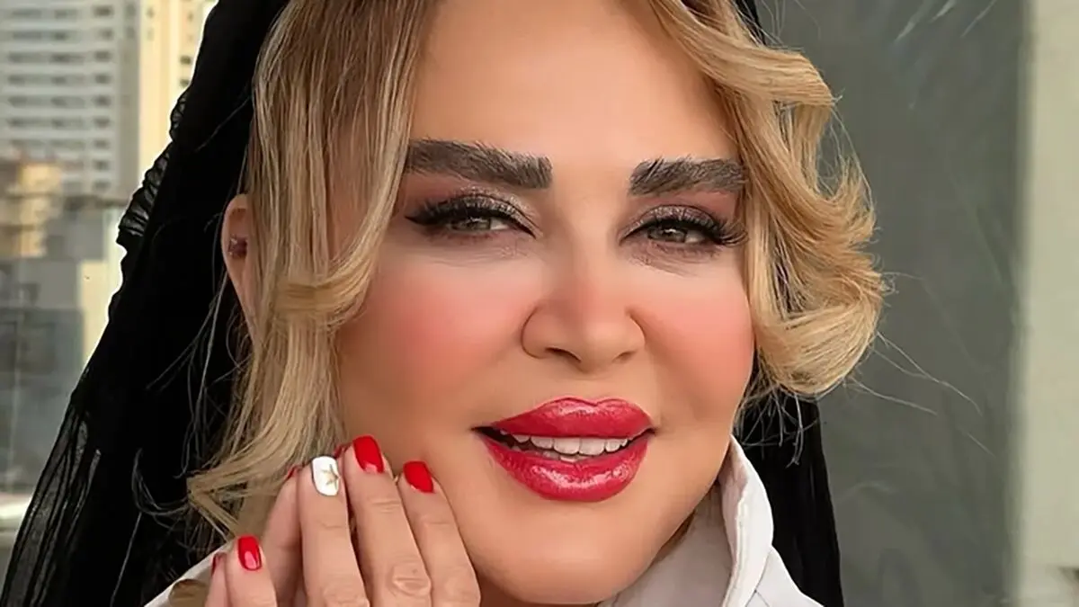 عذرخواهی صاحب کافه از بهاره رهنما پس از حاشیه ها / ببخشید من نمیدونستم