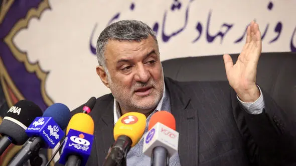 سموم پرخطر از سبد مصرف کشاورزان حذف می‌شود