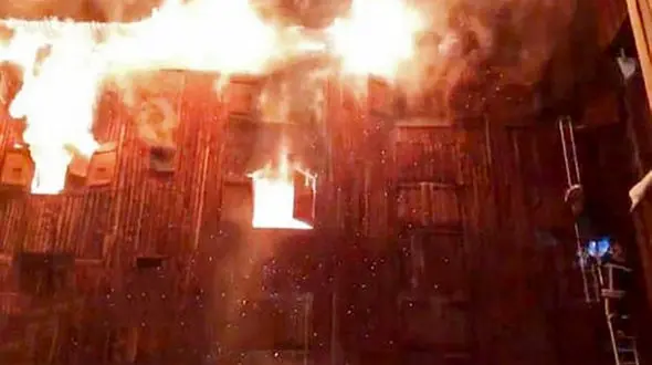 زنده زنده سوختن 20 کودک در آتش سوزی مدرسه / در نیجر رخ داد 