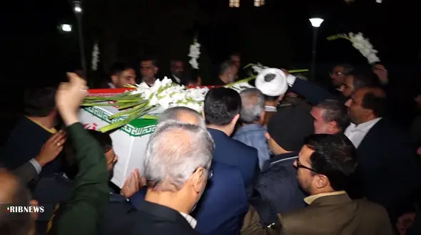 فیلم وداع با پیکر شهید چراغی در اصفهان 