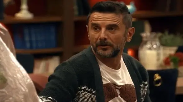 عکس دیده نشده «امین حیایی» از تفریحات لاکچری پیست اسکى دربند سر