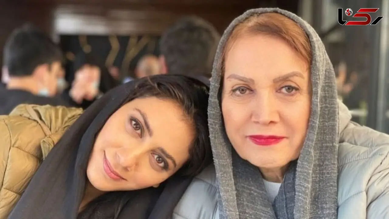 عکس / نگاهی به مراسم عزاداری مادر مارال فرجاد بدون حضور خانم بازیگر/  افسوس سرطان داشتم نتونستم حاضر باشم ...