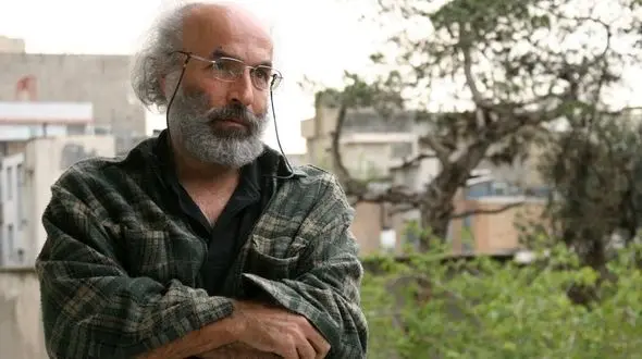 کیانوش عیاری تکذیب کرد