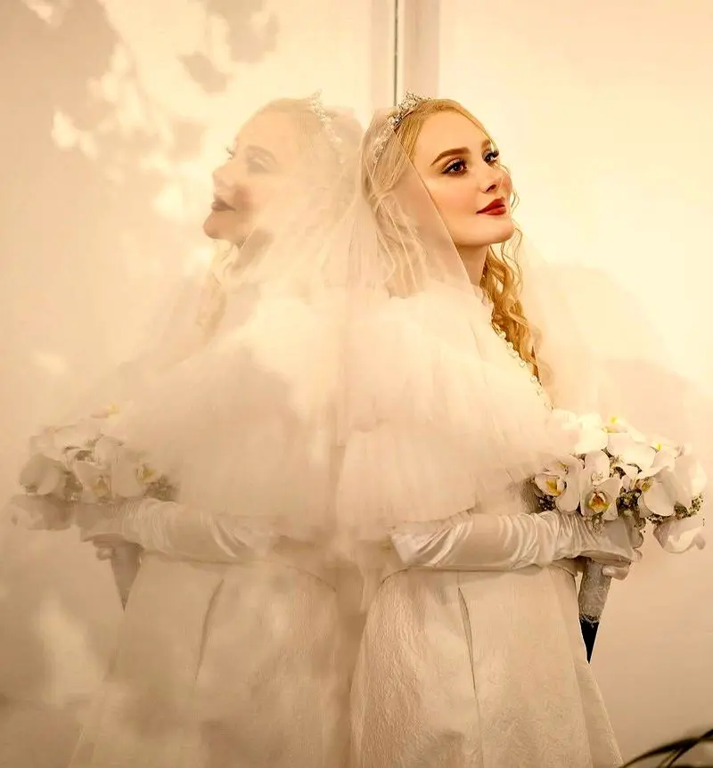 نگاهی به لباس عروس آرام جعفری / خانم بازیگر با لباس عروس اروپایی به سبک کلاسیک درخشید + عکس