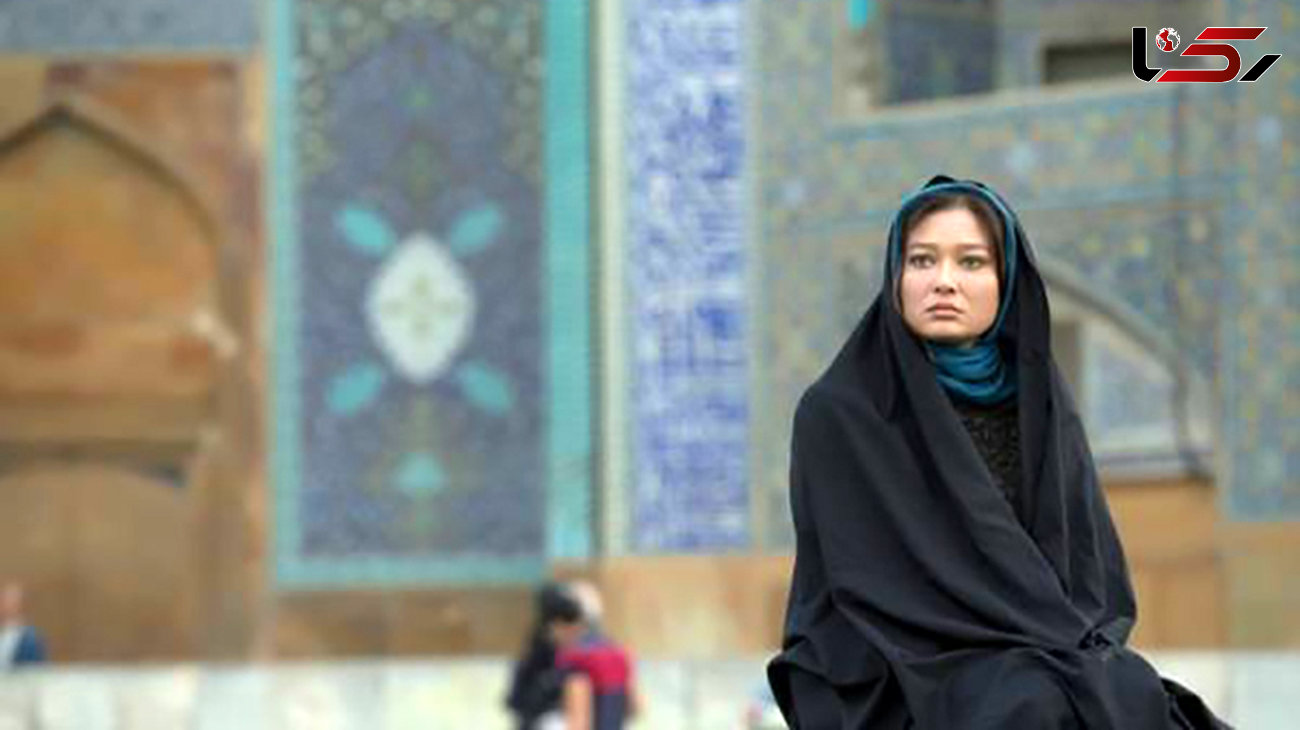 بازیگر زن مشهور ترکیه ای با پوشش چادر در ایران+عکس