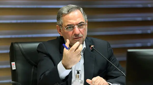 امانی طهرانی: ورود موبایل به مدارس؛ نه ممنوع است، نه آزاد / اگر باعث اختلال در تمرکز دانش آموزان شود، ممنوع خواهد بود