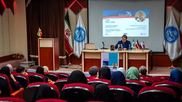گزارش تصویری از روز اول هفته زبان روسی دانشکده زبان‌ها و ادبیات خارجی دانشگاه تهران