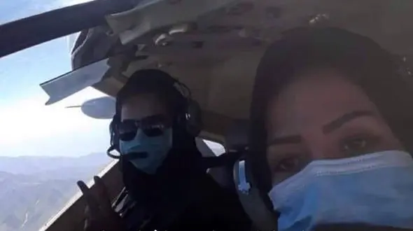 پرواز مستقل خلبان و کمک‌خلبان زن + عکس