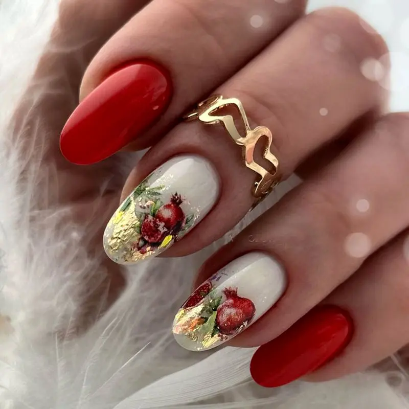 دیزاین ناخن یلدایی جذاب