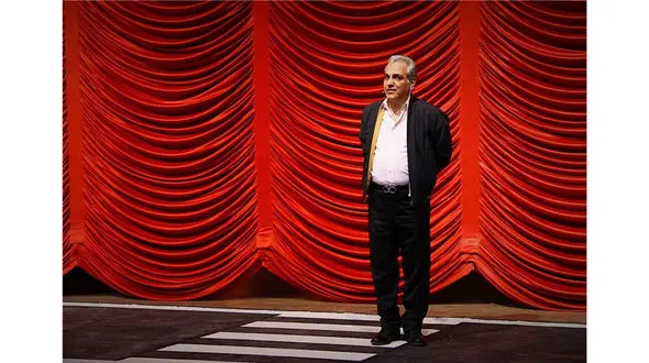 اختلاف بین تهیه کنندگان دورهمی، کار دست مهران مدیری داد 