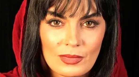 ماجرای کشف حجاب  سارا خوئینی ها   از زبان خودش