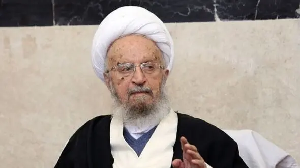 جزئیات خنجر کشیدن یک جوان برای آیت‌الله مکارم شیرازی