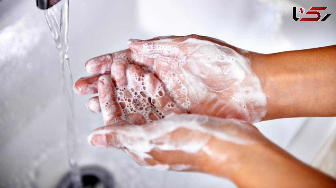 لطفا پس از شستن دست ها با شلوارتان خشک نکنید !