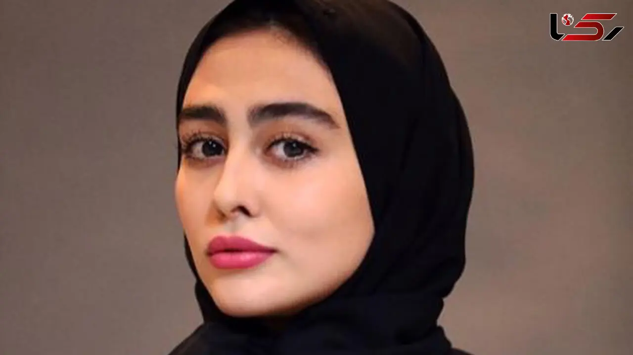 عکس خانم بازیگر با لباس باشگاه زنانه در فضای عمومی ! / ستاره حسینی کیست ؟!
