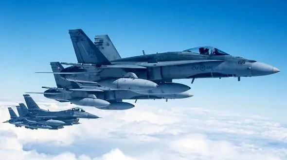 سقوط مرگبار جنگنده اف-۱۶ ترکیه / خلبان جان باخت!