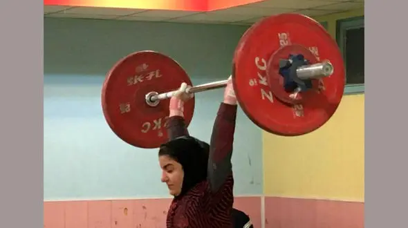 نخستین وزنه‌بردار زن ایران را بیشتر بشناسید