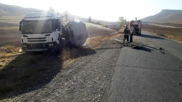 مرگ دردناک یک مرد زیر تانکر حمل سوخت / در اراک رخ داد