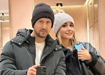 عکس ها / نگاهی به تیپ و استایل بازیگران در مراسم افتتاحیه طلا فروشی شاهرخ استخری/ از فریبا نادری و الناز حبیبی تا نفیسه روشن و مهدی ماهانی ...